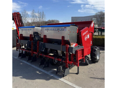中机美诺2CM-4EF马铃薯种植机