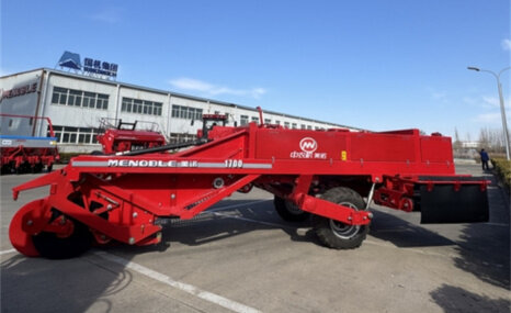 美诺1700马铃薯联合收获机