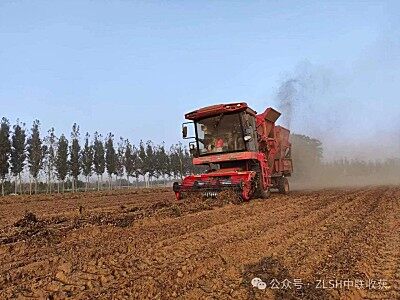 老机手李师傅：从中联收获新疆—2到中联收获新疆AT100，中联收获就是靠谱