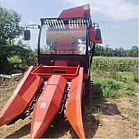 山东巨明4YZLP-2D型自走式玉米收获机
