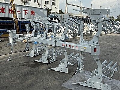 龙丰L系列1LYFT-355液压调幅翻转犁