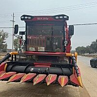 雷沃谷神GR80PRO轮式谷物收获机