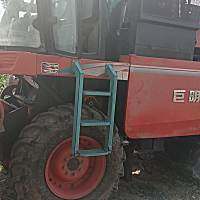 巨明688玉米收获机