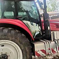 东方红LN2004拖拉机