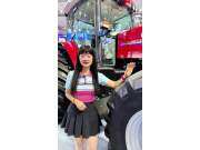 姐妹花逛展会—徐工XT2004拖拉机