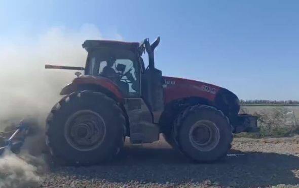 新疆双剑六米驱动耙新疆富康作业视频