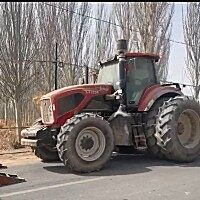 东方红LF2204拖拉机