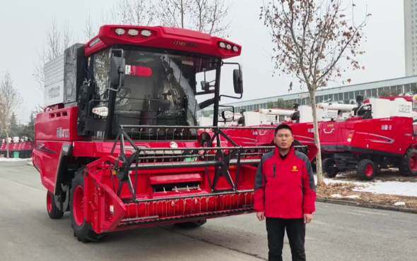 中联收获2024款新疆AT100谷物联合收获机讲解