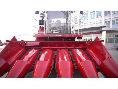 勇猛机械4YJ-5G03自走式穗茎兼收玉米收获机