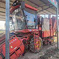 LOVOL雷沃CE04收割机