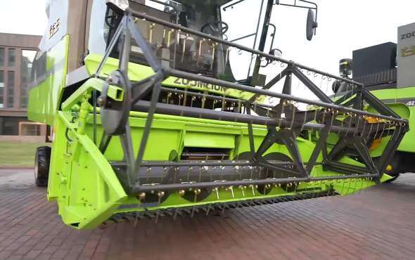 中联重科TK100纵轴流小麦收割机产品介绍