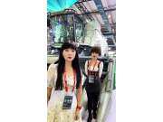 姐妹花逛展会——临工GL7200联合收获机