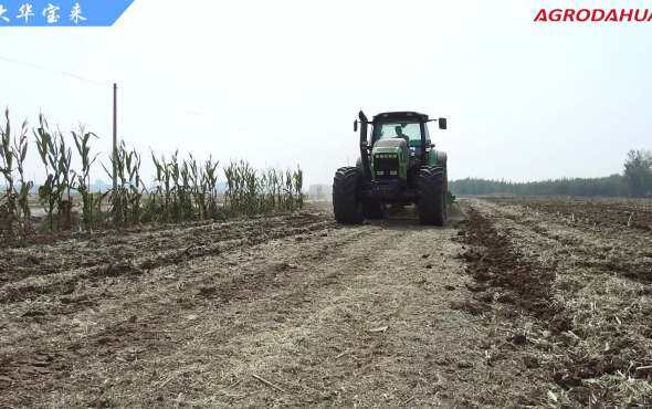 大华宝来深松机汶上作业视频