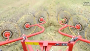 冀旋9LZ-4.8搂草机作业视频