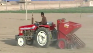 马铃薯播种机的使用与维护--双行施肥播种机的简介和使用