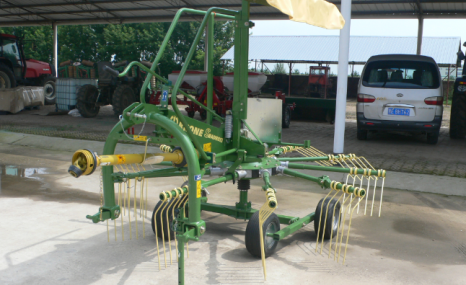 科罗尼Swadro35搂草机