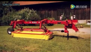 FELLA公司SM311牵引式割草机挂接演示