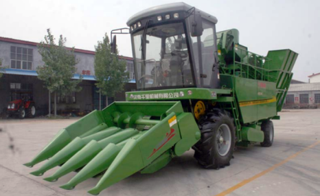 千里4YZ-4C自走式玉米收获机