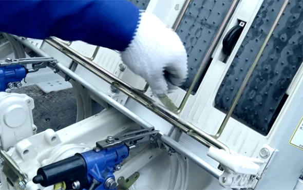 东风井关PZ60-A系列高速插秧机取苗量少检查