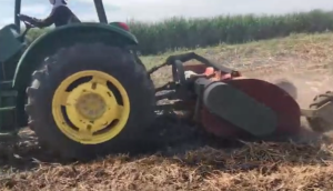 中州兴发2M-2.4M甘蔗叶粉碎还田机作业视频